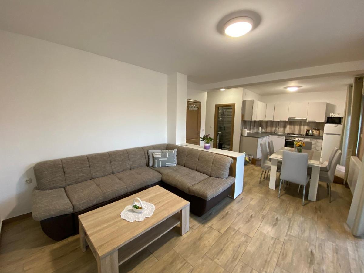 Kraljevic Apartments Vrh  Екстериор снимка